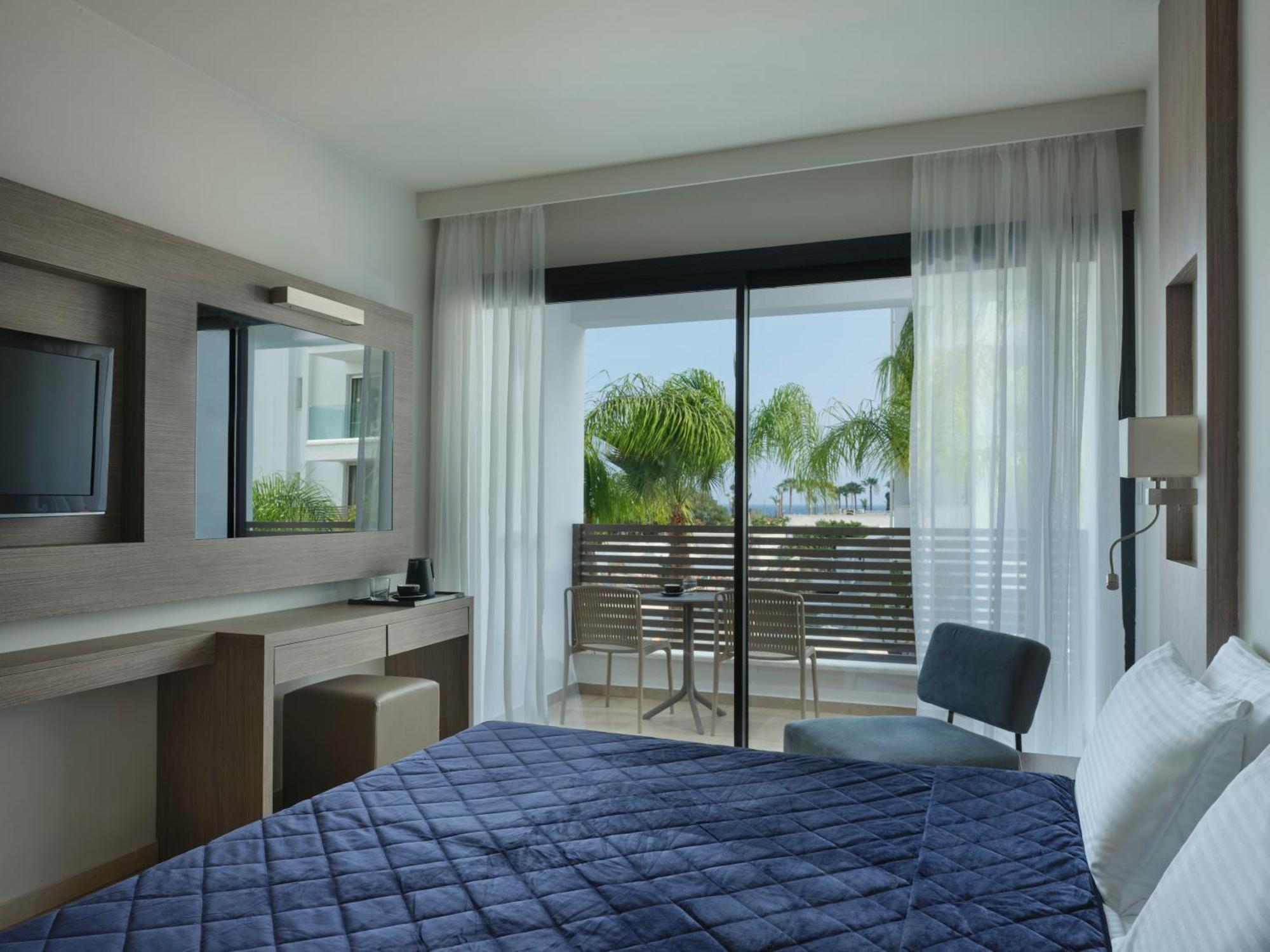 Atlantica Sancta Napa Hotel Ajía Nápa Kültér fotó