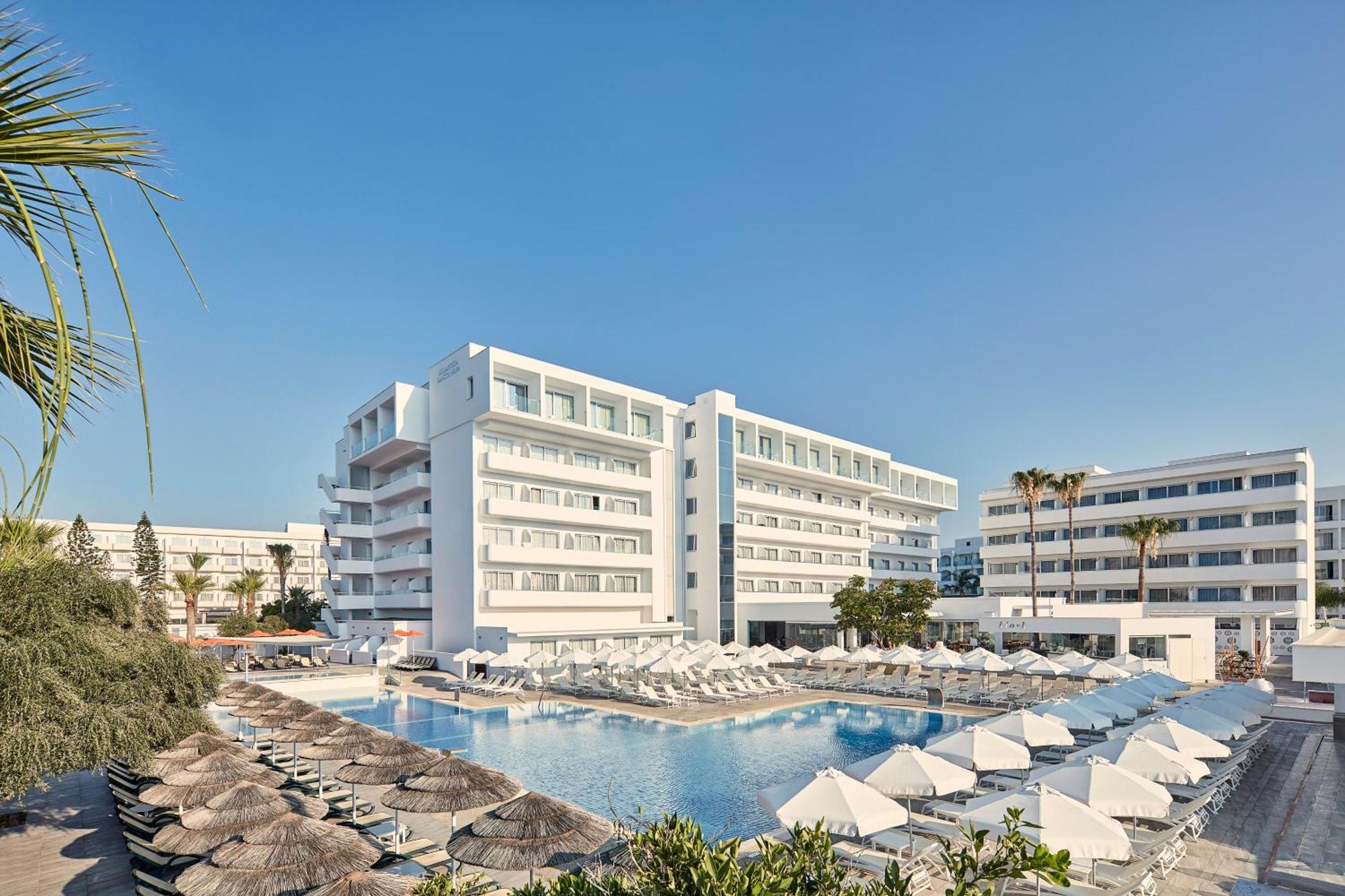 Atlantica Sancta Napa Hotel Ajía Nápa Kültér fotó